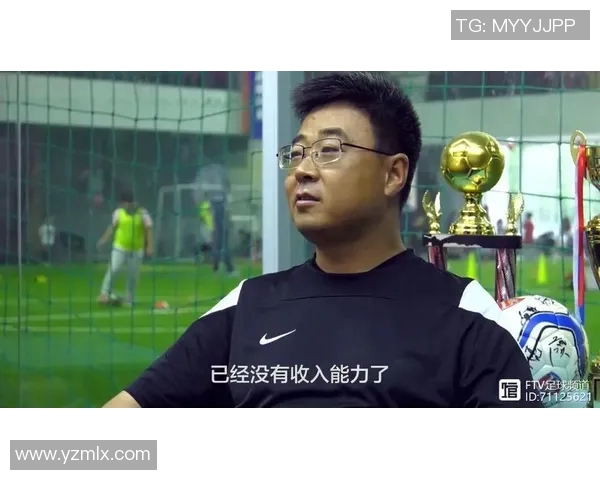 足球明星转型评论员的成功之路与挑战探讨 足球明星转型评论员的成功之路与挑战探讨